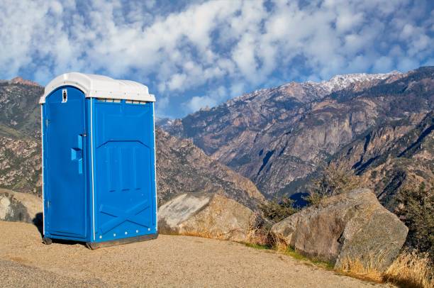 Porta potty delivery and setup in Princeton, IL